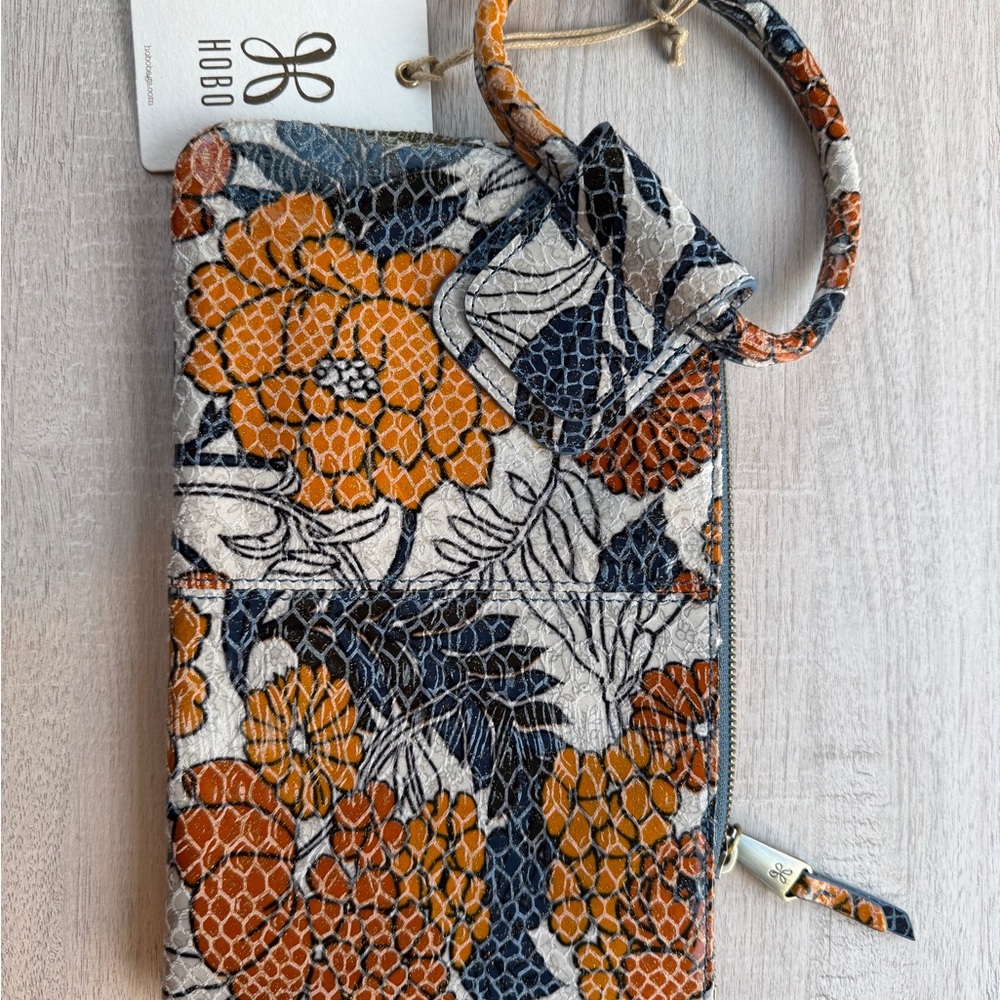 HOBO **NEW** Sable Wristlet Printed Leather Orange Blossom NWT